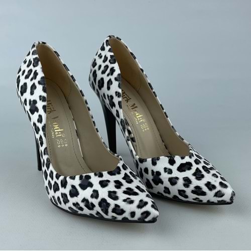 Beyaz Leopar Desenli Stiletto Kadın Topuklu Ayakkabı