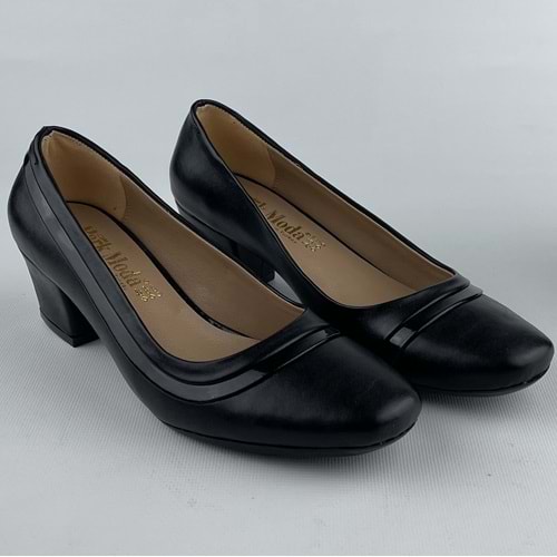 Siyah Suni Deri Kalın Topuk Kadın Topuklu Ayakkabı